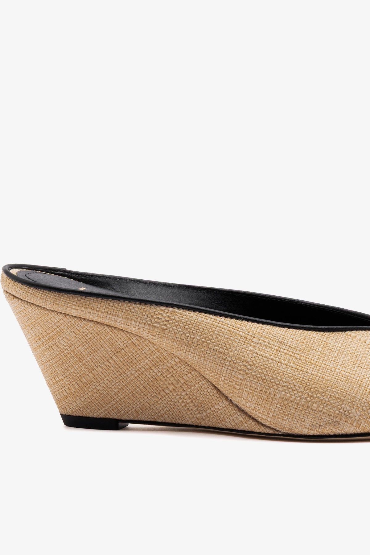 Larroude Loulou Mule Beige Raffia