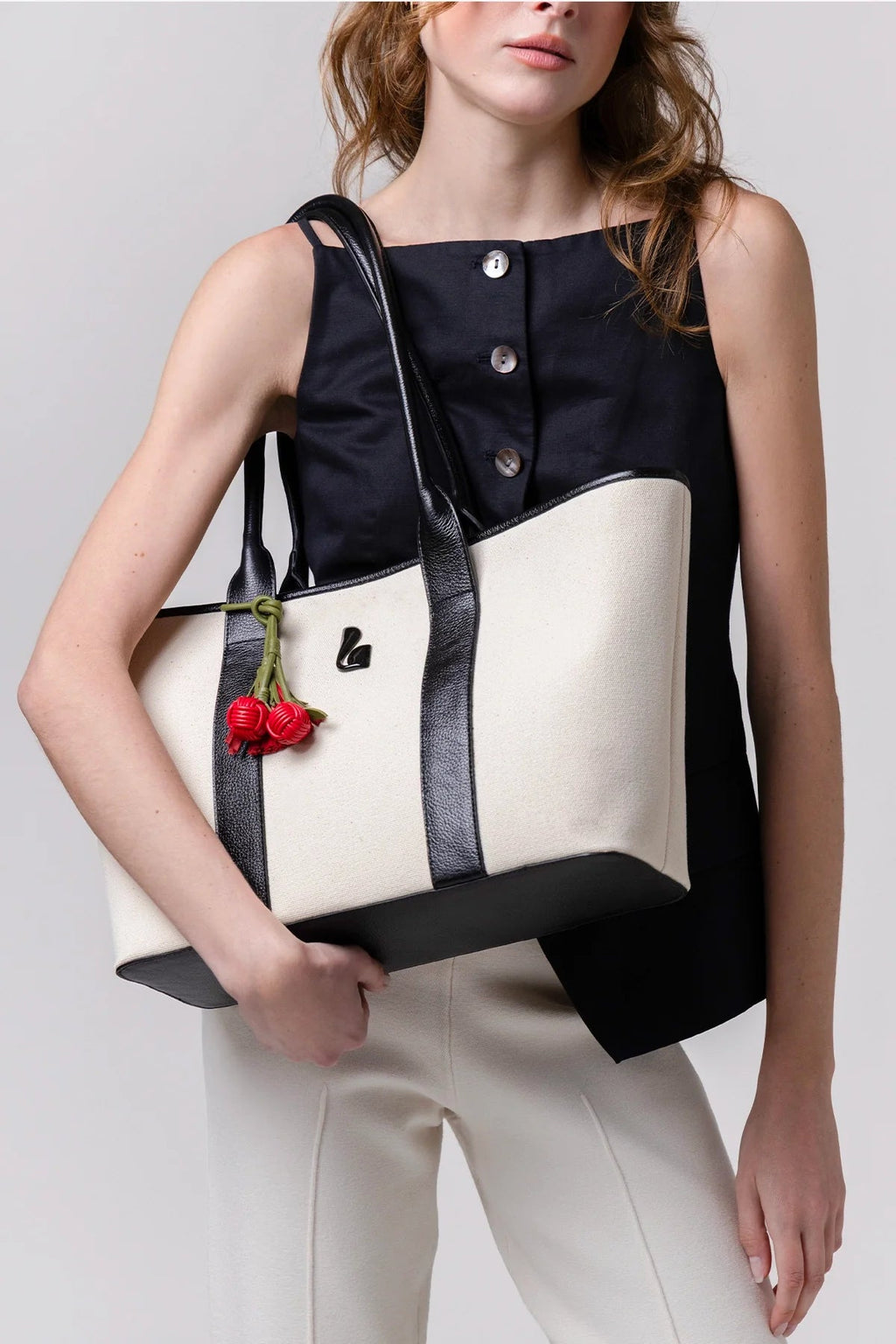 Larroude City Tote Bag Natural Canvas and Black Leather