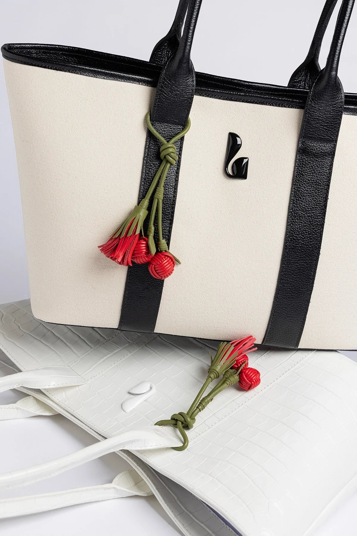 Larroude City Tote Bag Natural Canvas and Black Leather