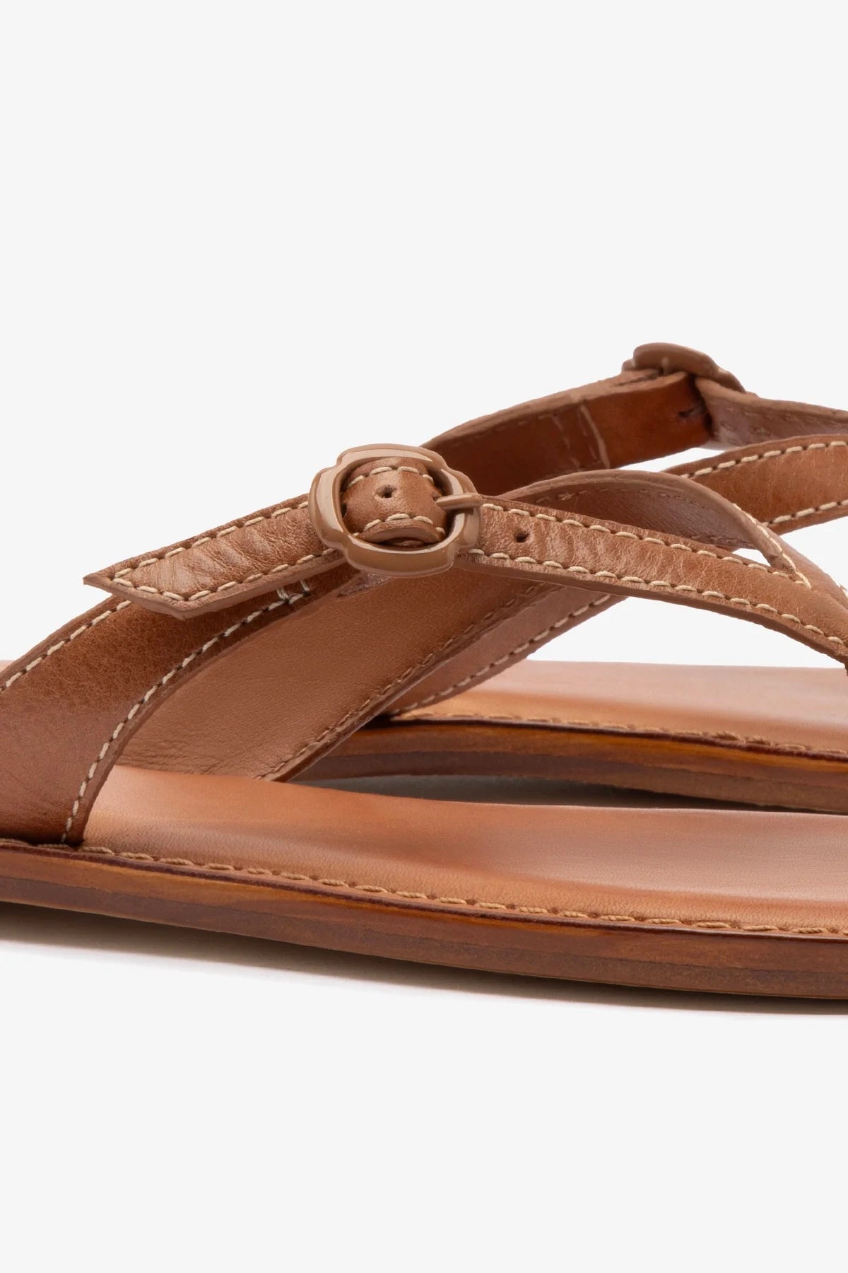 Larroude Mary Kate Flat Sandal In Caramel Leather