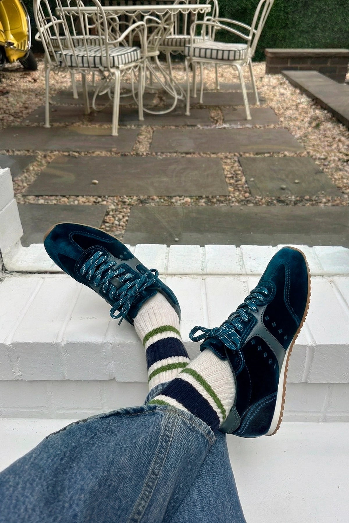 Larroude Stella Sneaker In Deepsea Velvet