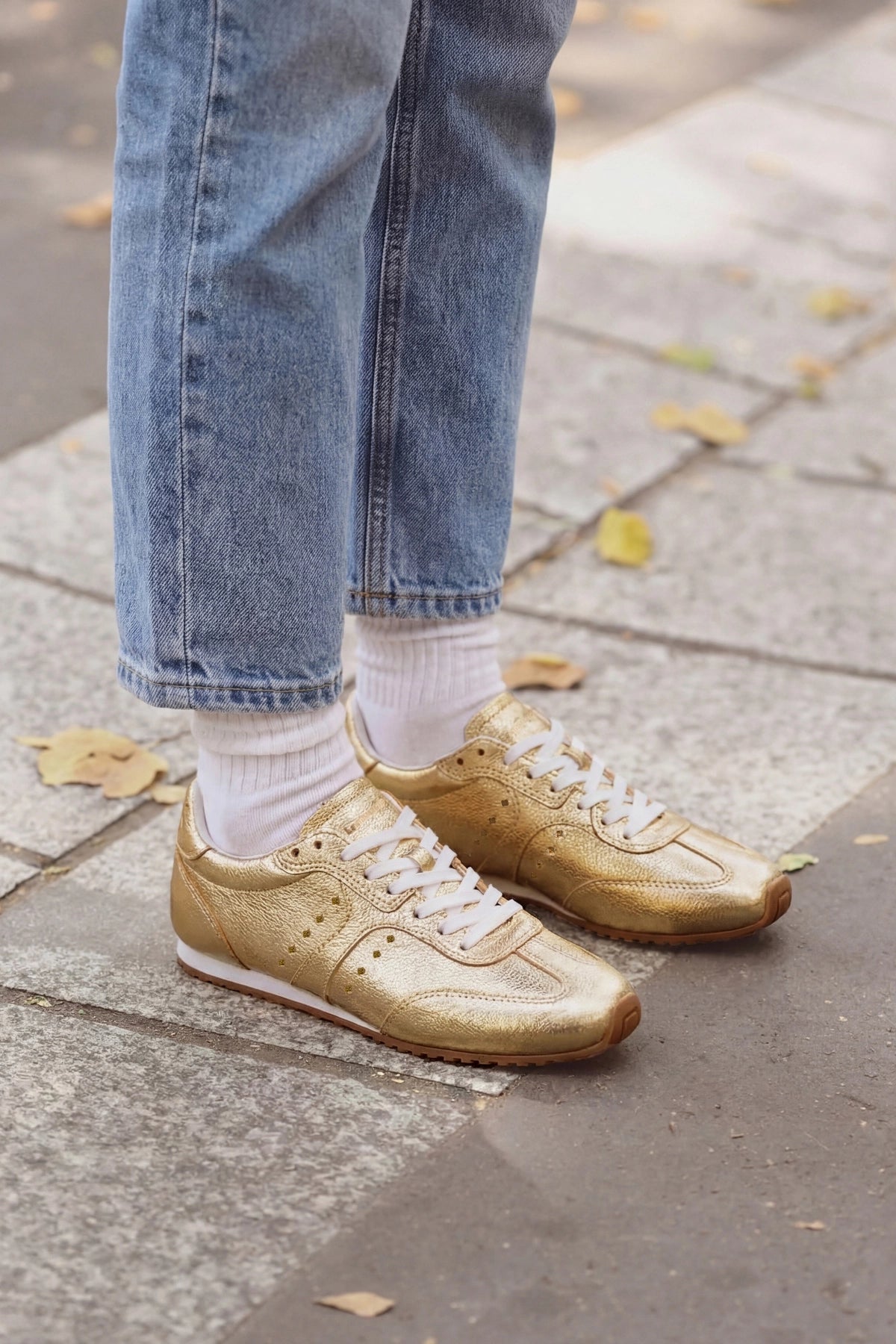 Larroude Stella Sneaker In Gold Metallic Leather