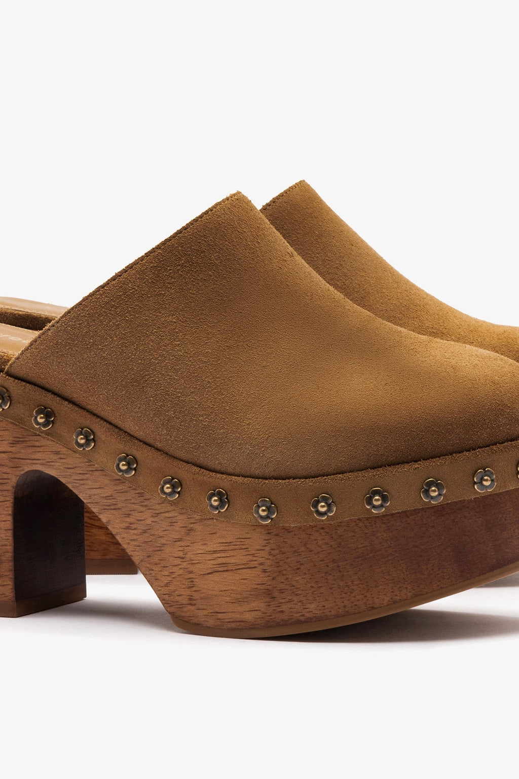 Larroude Miso Wooden Platform Clog In Peanut Suede