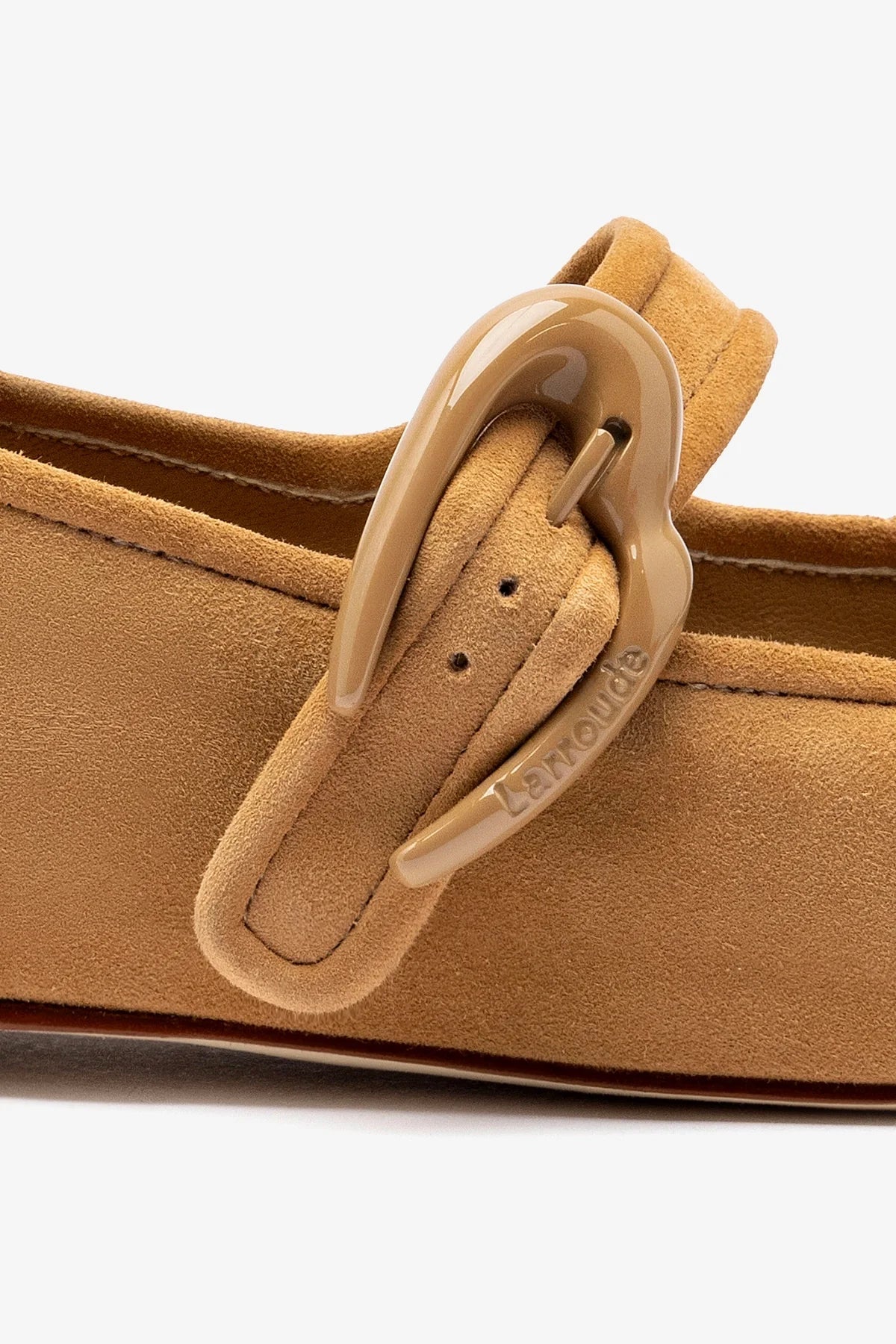 Larroude Verona Ballet Flat In Peanut Suede