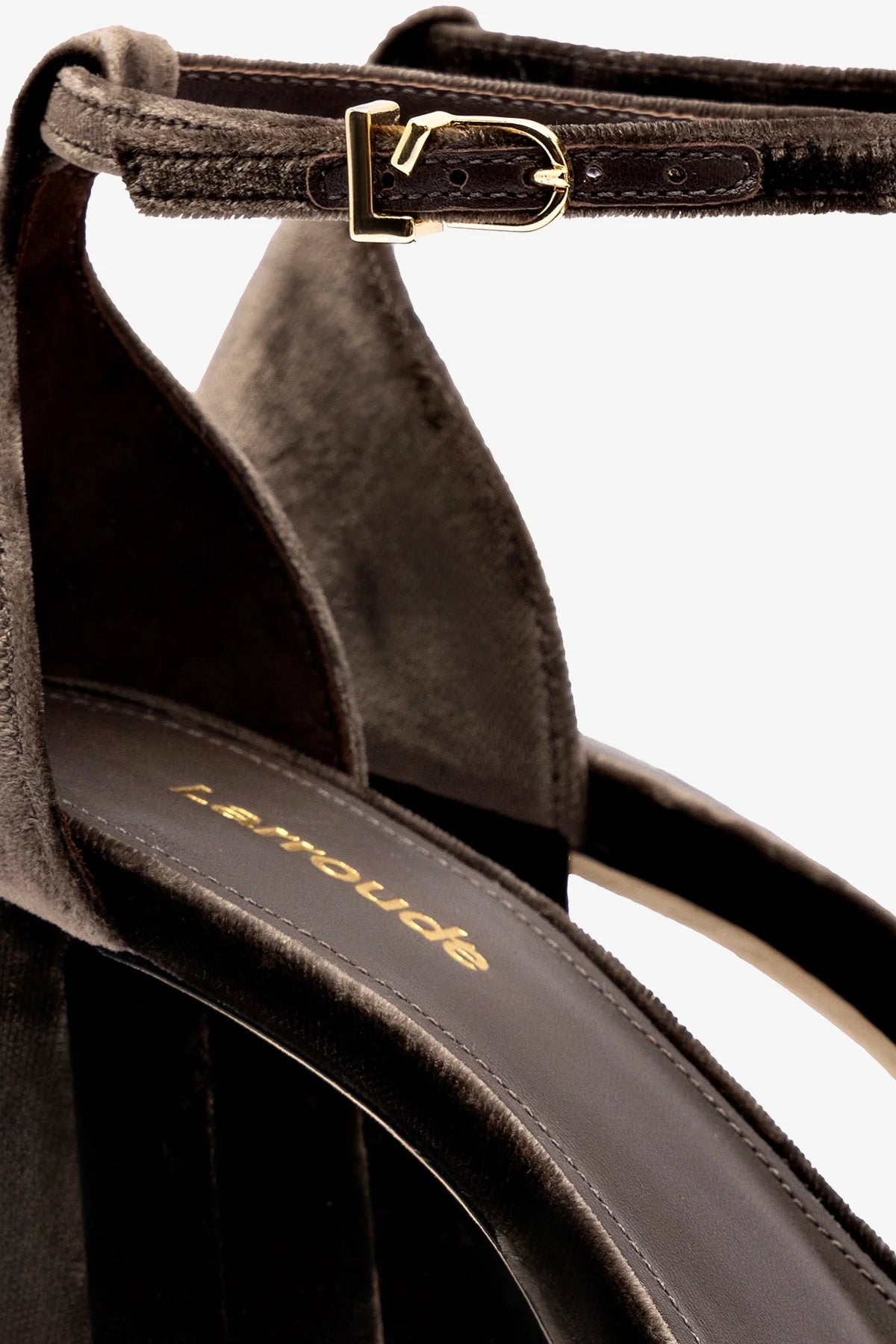 Larroude Ari Pump In Expresso Velvet