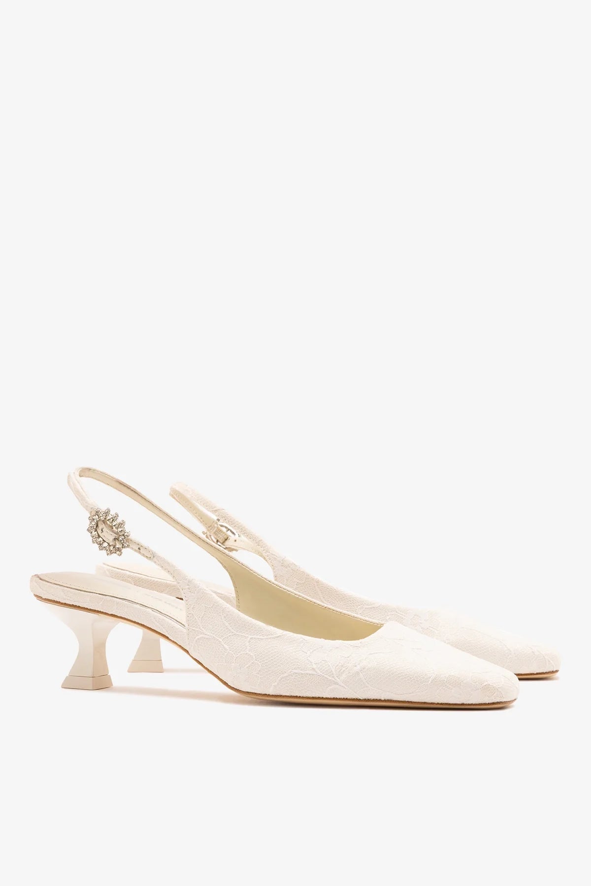 Larroude Larroudé x Markarian: Amal Pump White Lace