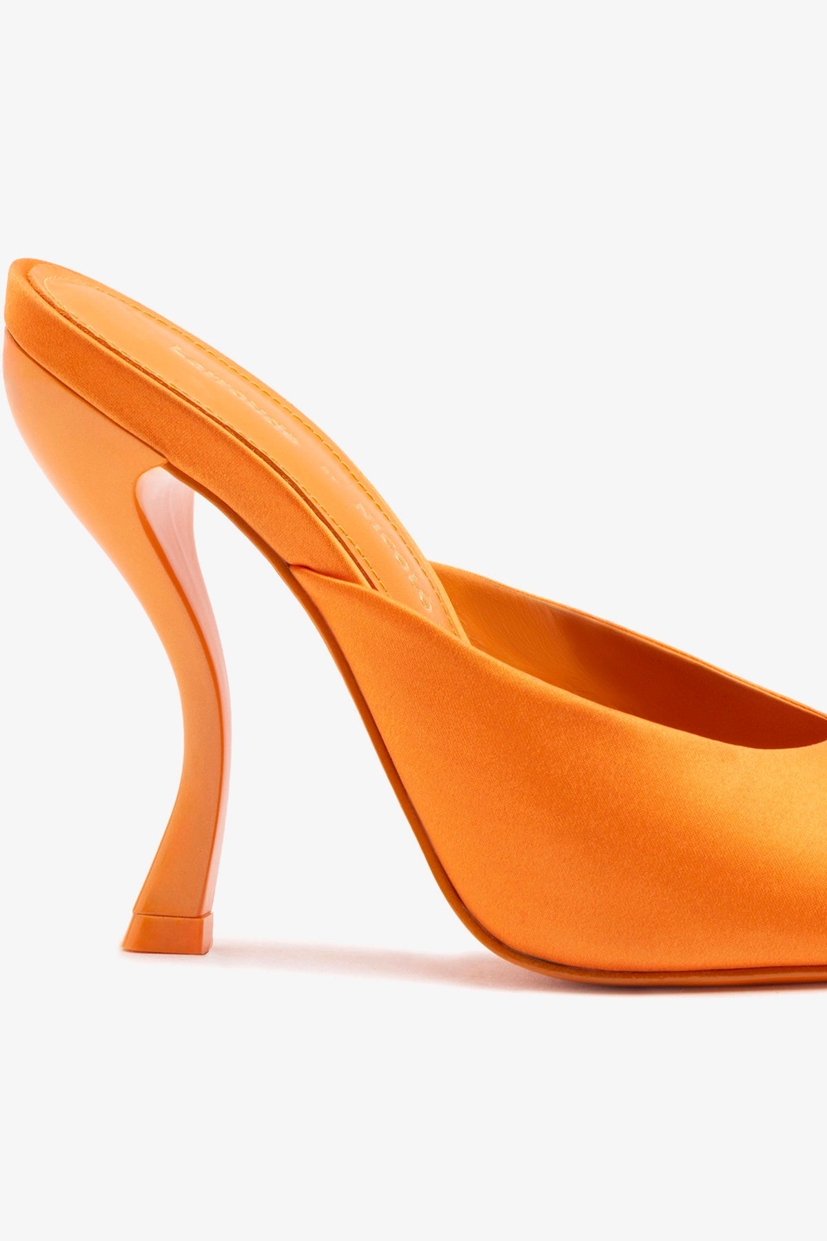 Larroude Larroudé x Nicolò B.: Malibu Mule Tangerine Satin