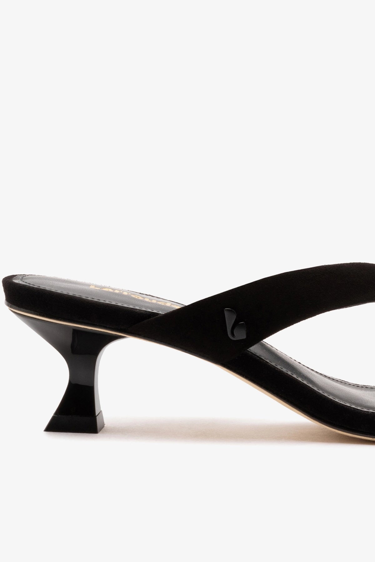 Larroude Gaia Low In Black Leather