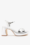 Larroude Bianca Low Sandal Silver Specchio
