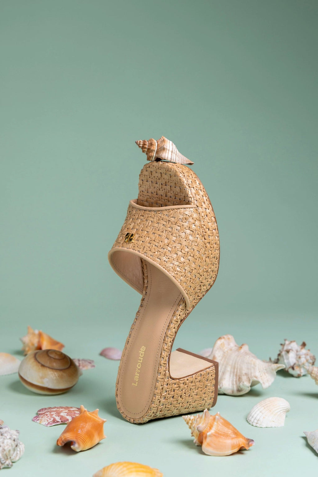 Larroude Dolly Low Mule In Natural And Beige Raffia