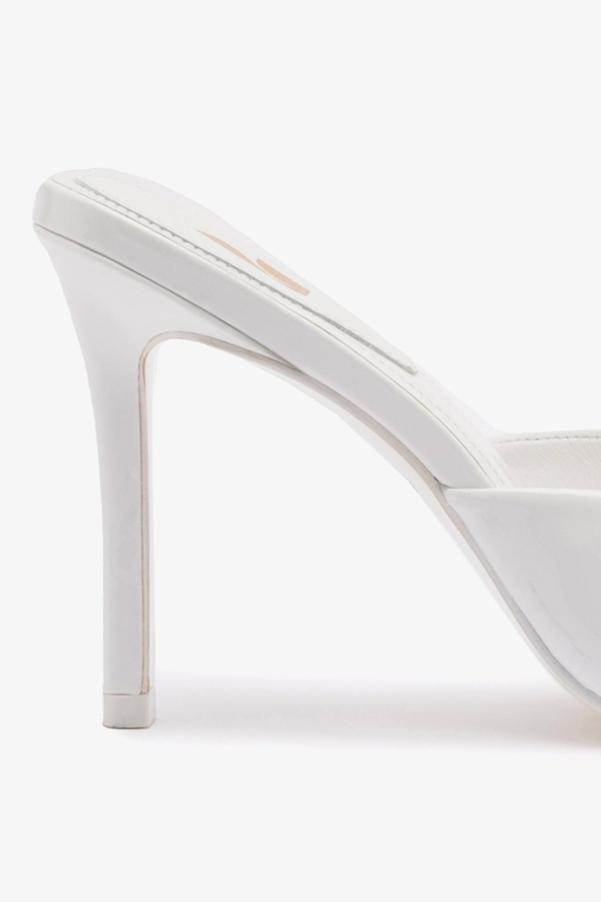 Larroude Jasmine Hi Mule In White Leather