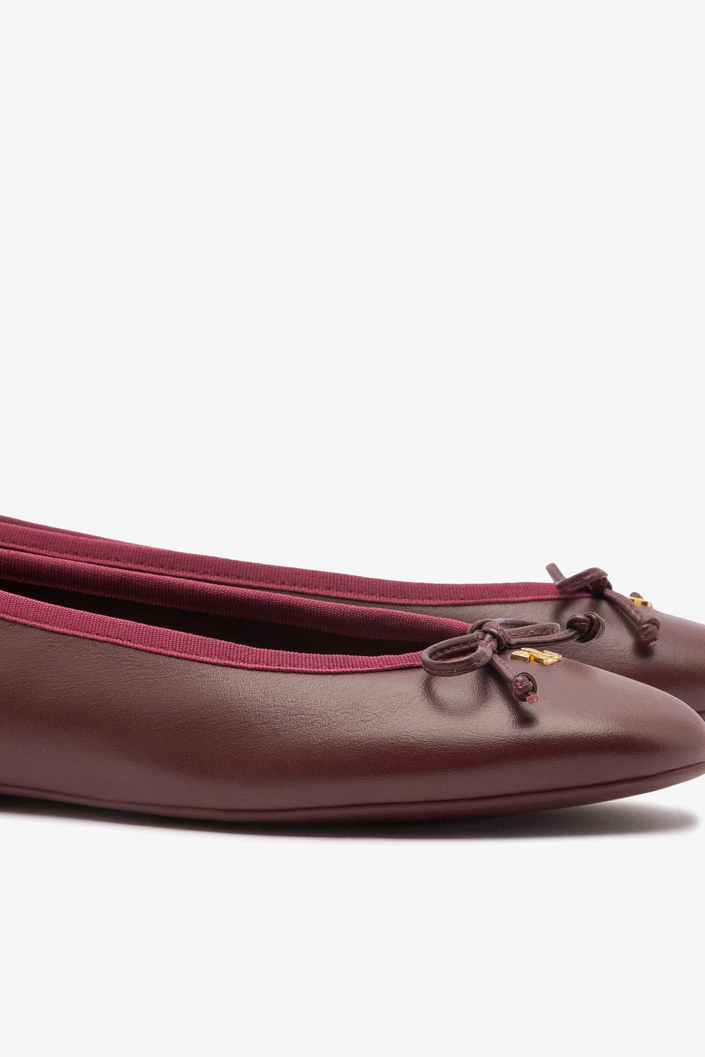 Larroude Pavlova Ballet Flat In Burgundy Leather