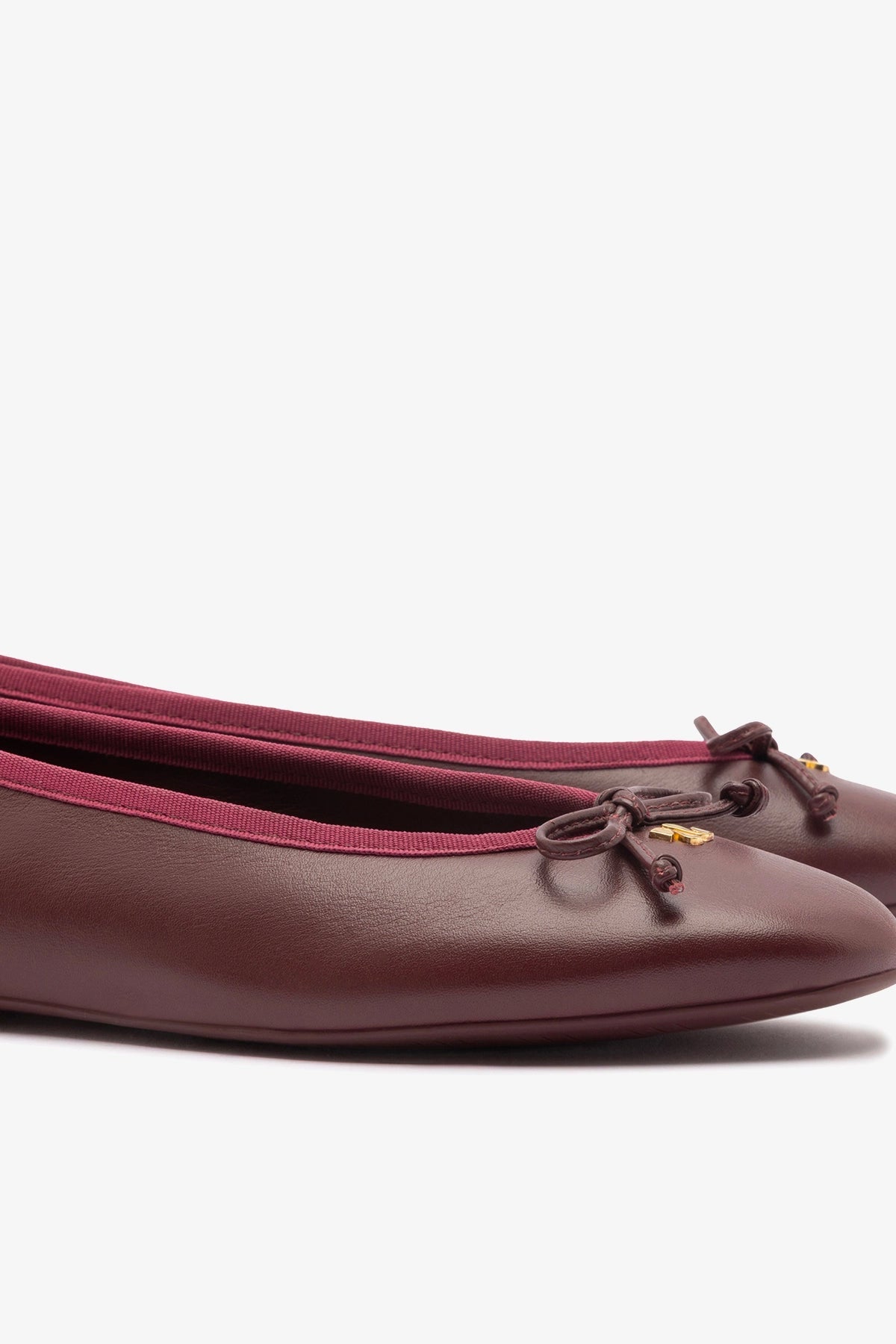 Larroude Pavlova Ballet Flat In Burgundy Leather