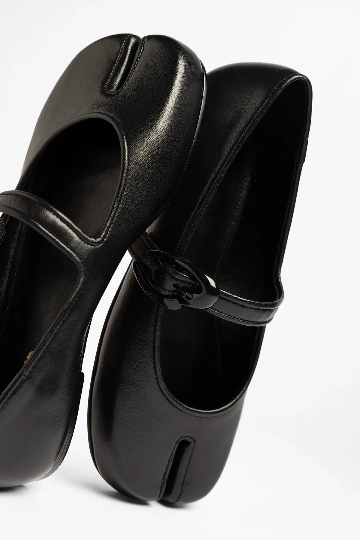 Larroude Verona Tabi Ballet Flat Black Leather