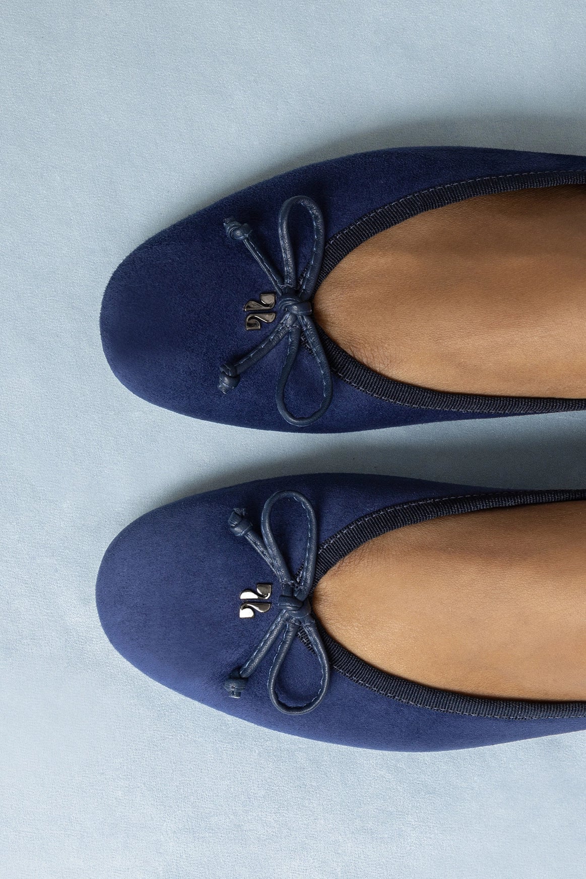 Larroude Pavlova Ballet Flat In Indigo Suede