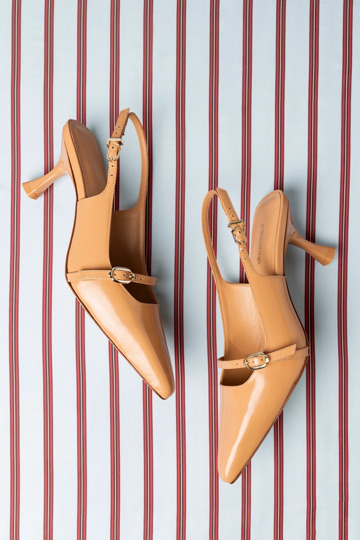 Larroude Ines Pump In Tan Leather