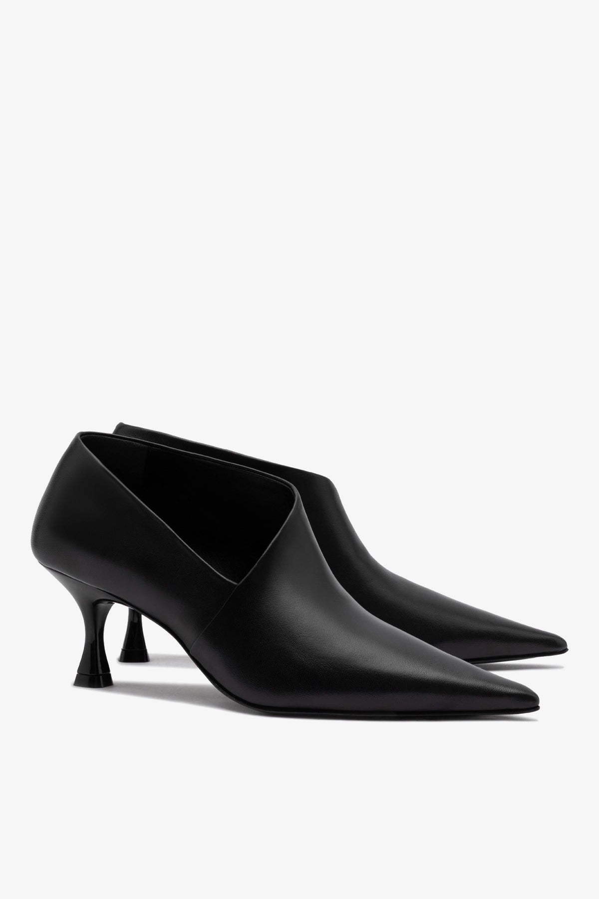Larroude Larroudé by Nicolò B. Vittoria Pump In Black Leather