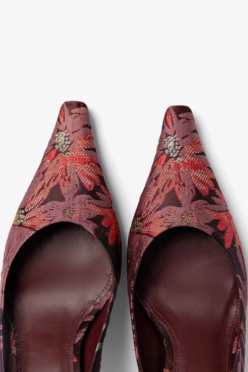 Larroude Larroudé by Markarian: Pump Burgundy Floral Brocade