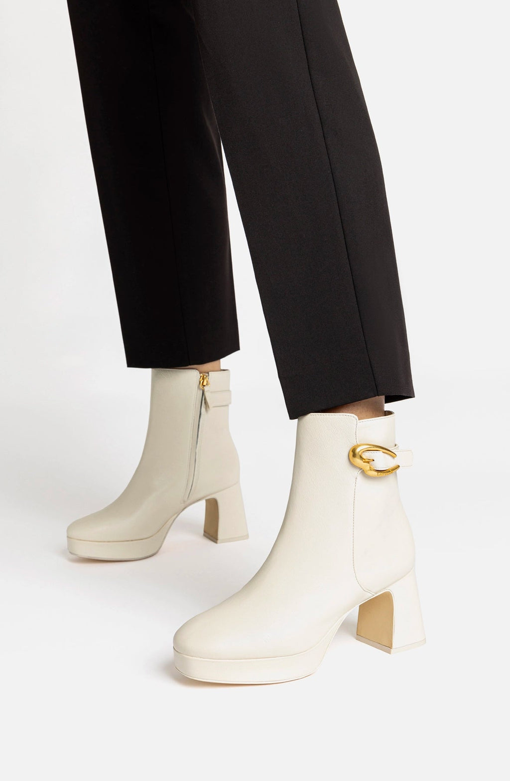 Larroude Dolly Verona Low Boot In Ivory Leather