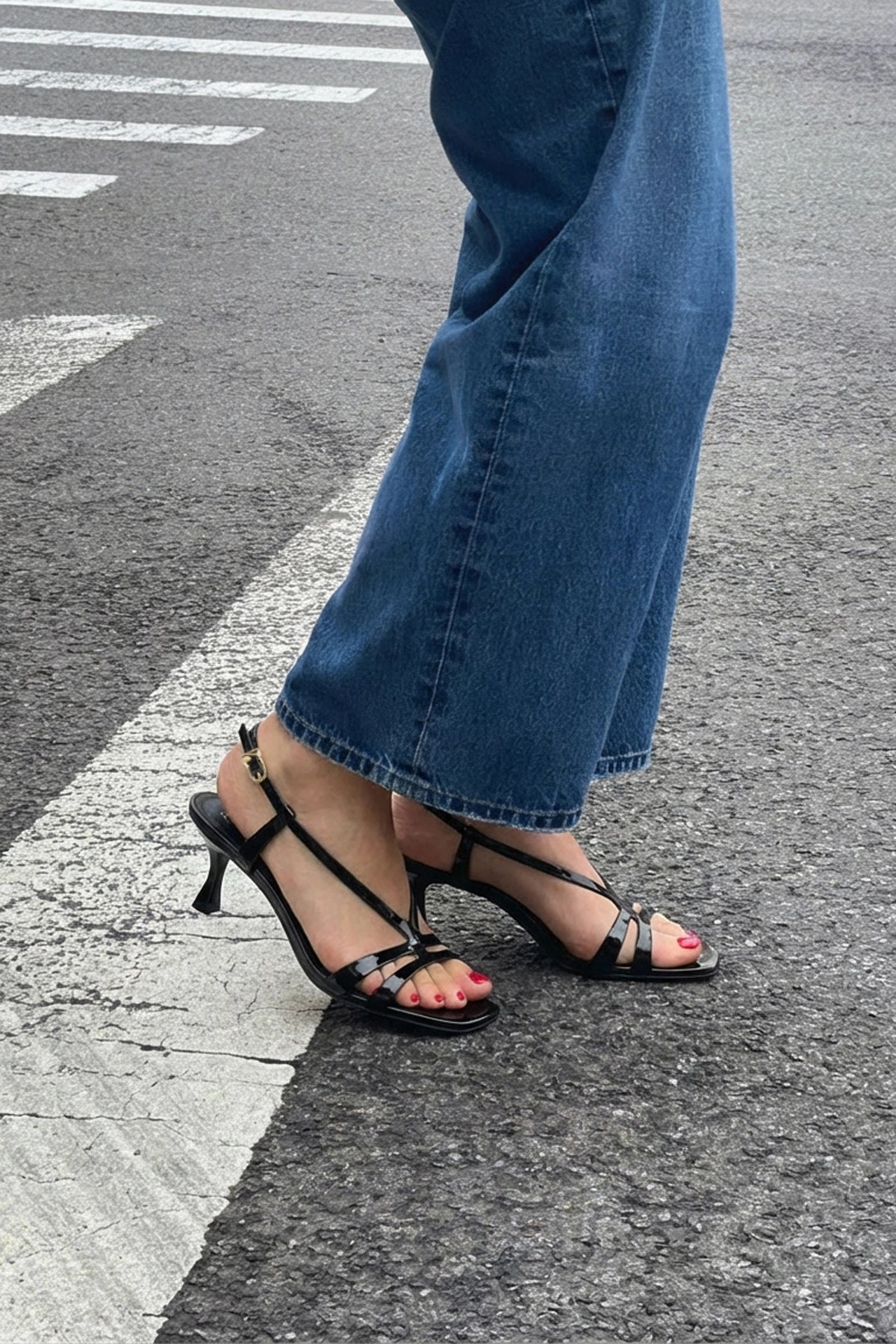 Larroude Daphne Sandal Black Patent Leather